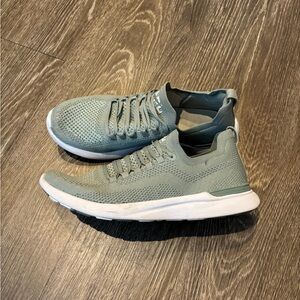 APL Techloom Breeze Women’s